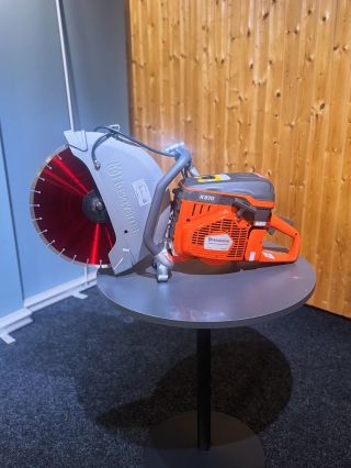 🔥 Husqvarna K970 – ukážka z predajne Dnes ti prinášame krátke predstavenie jednej z najspoľahlivejších a najvýkonnejších...